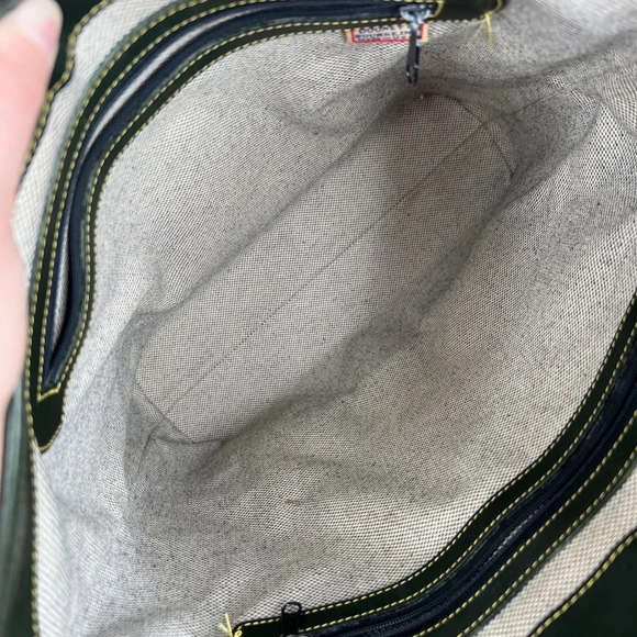 Dooney & Bourke Cabrio Leather Green Perforated Purse Top Handle Bag Classic - Picture 11 of 12